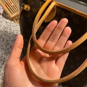 LV MM never full purse